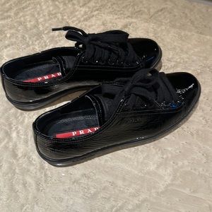 PRADA patent leather sneakers. Black. Size 38